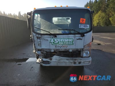 Piąte zdjęcie samochodu w środku: 2017 ISUZU NPR HD VIN:JALC4W169H7001897 - miniatura