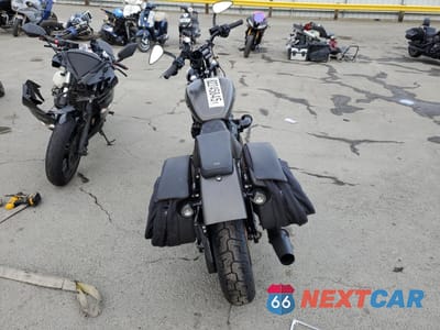 Czwarte zdjęcie samochodu z boku: 2019 HARLEY-DAVIDSON FXBB VIN:1HD1YJJ35KC021518 - miniatura