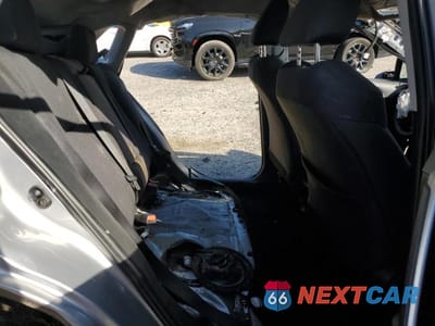 Zdjęcie 21 z 26 samochodu: 2019 TOYOTA RAV4 LE VIN:2T3H1RFV2KW024581 - miniatura