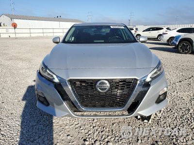 Piąte zdjęcie samochodu w środku: 2019 NISSAN ALTIMA SL VIN:1N4BL4EVXKC241731 - miniatura