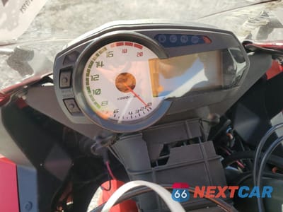 Zdjęcie 7 z 9 samochodu: 2010 KAWASAKI ZX600 R VIN:JKAZX4R11AA019121 - miniatura