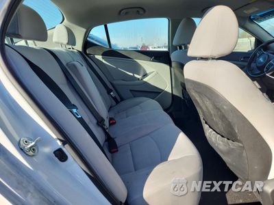 Zdjęcie 10 z 12 samochodu: 2015 KIA OPTIMA LX VIN:5XXGM4A73FG436760 - miniatura