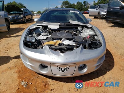 Piąte zdjęcie samochodu w środku: 2002 PONTIAC FIREBIRD FORMULA VIN:2G2FV22GX22166663 - miniatura