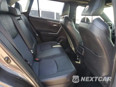 Zdjęcie 10 z 15 samochodu: 2020 TOYOTA RAV4 XSE VIN:JTMEWRFV5LJ038978 - miniatura