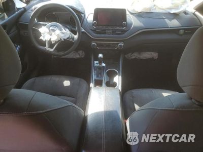 Zdjęcie 8 z 11 samochodu: 2021 NISSAN ALTIMA SV VIN:1N4BL4DV4MN362571 - miniatura