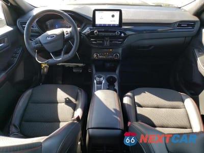 Zdjęcie 8 z 12 samochodu: 2023 FORD ESCAPE ST LINE VIN:1FMCU9MN0PUB27941 - miniatura