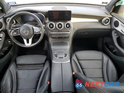 Zdjęcie 8 z 12 samochodu: 2021 MERCEDES-BENZ GLC 300 VIN:W1N0G8DB1MF900696 - miniatura