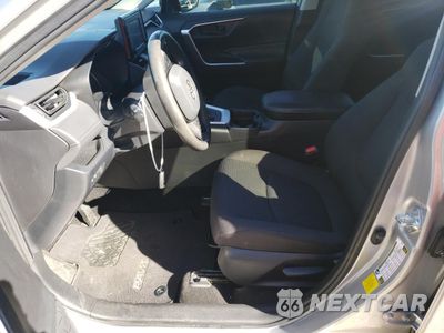 Zdjęcie 7 z 13 samochodu: 2020 TOYOTA RAV4 LE VIN:2T3H1RFV7LC038009 - miniatura