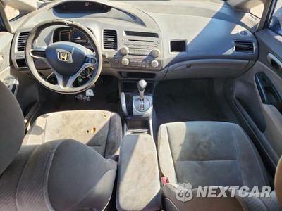 Zdjęcie 8 z 11 samochodu: 2010 HONDA CIVIC LX VIN:2HGFA1F55AH300728 - miniatura