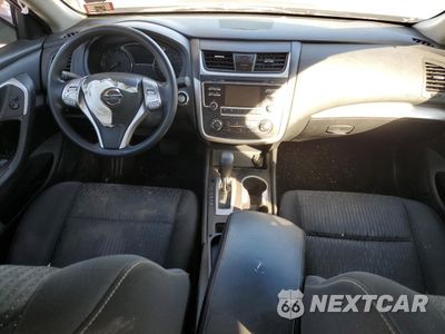 Zdjęcie 8 z 15 samochodu: 2016 NISSAN ALTIMA 2.5 VIN:1N4AL3AP8GN345367 - miniatura