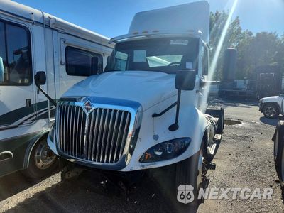 2019 INTERNATIONAL RH613 SEMI TRUCK 3HSDXTZN4KN094687 - główne zdjęcie licytacji z USA - miniatura