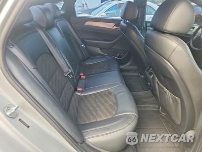 Zdjęcie 10 z 12 samochodu: 2019 HYUNDAI SONATA SPORT VIN:5NPE34AF7KH813509 - miniatura