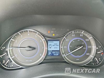 Zdjęcie 9 z 14 samochodu: 2019 INFINITI QX80 LUXE VIN:JN8AZ2NE8K9233329 - miniatura