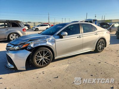 2024 TOYOTA CAMRY SE 4T1G11AK0RU228955 - główne zdjęcie licytacji z USA - miniatura