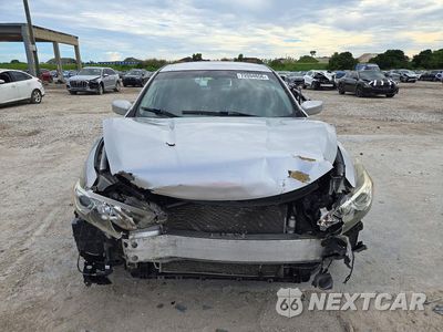 Piąte zdjęcie samochodu w środku: 2016 NISSAN ALTIMA 2.5 S VIN:1N4AL3AP3GN358169 - miniatura