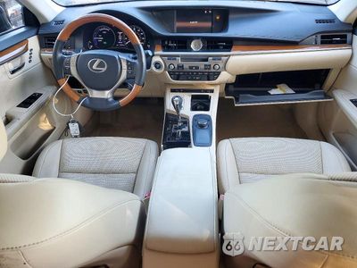 Zdjęcie 8 z 13 samochodu: 2015 LEXUS ES 300H VIN:JTHBW1GG9F2081978 - miniatura