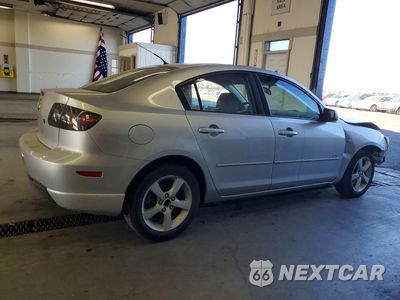 Trzecie zdjęcie samochodu z tyłu: 2005 MAZDA 3 S VIN:JM1BK323551261301 - miniatura