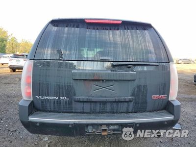 Zdjęcie 6 z 13 samochodu: 2013 GMC YUKON XL DENALI VIN:1GKS2MEF0DR283707 - miniatura