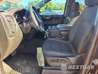 Zdjęcie 7 z 12 samochodu: 2023 CHEVROLET SILVERADO K1500 CUSTOM VIN:1GCPDBEK6PZ117158 - miniatura