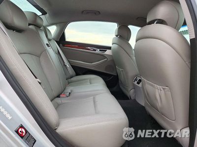 Zdjęcie 10 z 12 samochodu: 2017 GENESIS G80 3.8 VIN:KMHGN4JE3HU188577 - miniatura