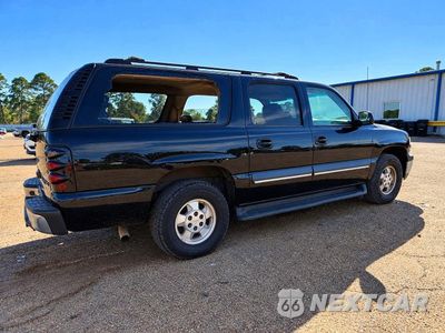 Trzecie zdjęcie samochodu z tyłu: 2002 CHEVROLET SUBURBAN C1500 VIN:3GNEC16Z32G344582 - miniatura