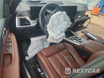 Zdjęcie 8 z 13 samochodu: 2025 BMW X5 XDRIVE40I VIN:5UX23EU01S9Y06739 - miniatura