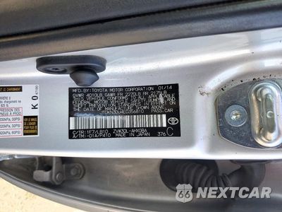 Zdjęcie 13 z 13 samochodu: 2014 TOYOTA PRIUS FIVE VIN:JTDKN3DU4E0356810 - miniatura