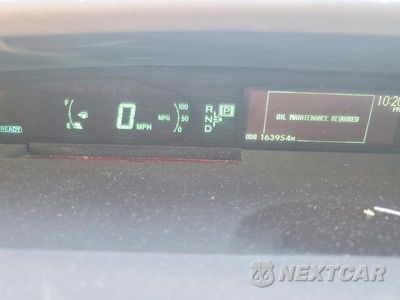 Zdjęcie 9 z 12 samochodu: 2011 TOYOTA PRIUS FOUR VIN:JTDKN3DU9B0319909 - miniatura