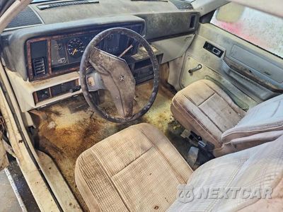 Zdjęcie 8 z 12 samochodu: 1986 DODGE MINI RAM VIN:2B7FK13CXGR765278 - miniatura