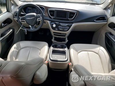 Zdjęcie 8 z 13 samochodu: 2021 CHRYSLER VOYAGER LXI VIN:2C4RC1DG3MR569836 - miniatura