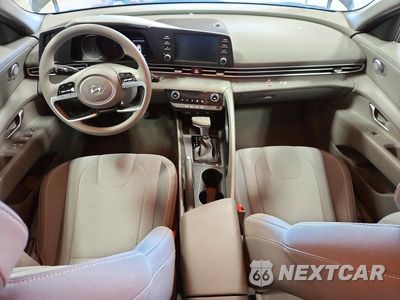 Zdjęcie 8 z 12 samochodu: 2023 HYUNDAI ELANTRA SEL VIN:5NPLM4AG0PH092972 - miniatura