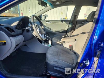 Zdjęcie 7 z 12 samochodu: 2013 HYUNDAI ACCENT GLS VIN:KMHCU4AEXDU340155 - miniatura