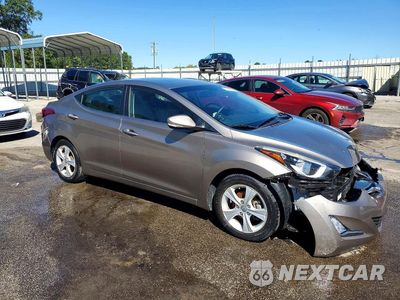 Czwarte zdjęcie samochodu z boku: 2016 HYUNDAI ELANTRA VALUE EDITION VIN:5NPDH4AE6GH768350 - miniatura