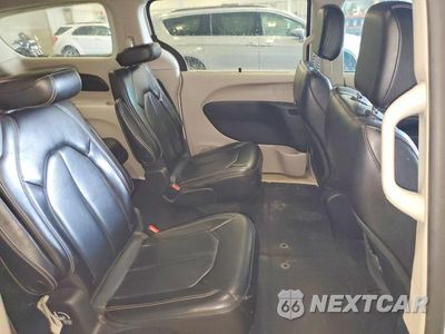 Zdjęcie 11 z 14 samochodu: 2020 CHRYSLER VOYAGER LXI VIN:2C4RC1DG5LR261100 - miniatura