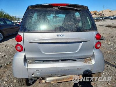 Zdjęcie 6 z 13 samochodu: 2015 SMART FORTWO PURE VIN:WMEEJ3BA6FK793068 - miniatura