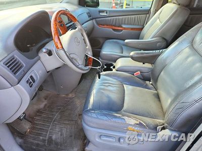Zdjęcie 7 z 14 samochodu: 2008 TOYOTA SIENNA XLE LIMITED VIN:5TDBK22C18S011541 - miniatura