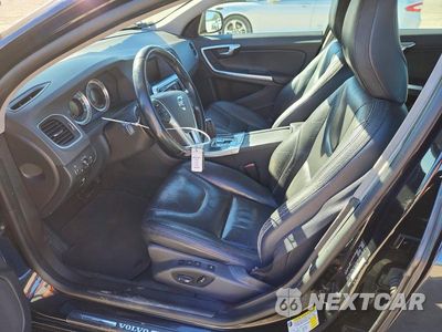 Zdjęcie 7 z 12 samochodu: 2012 VOLVO S60 T6 VIN:YV1902FH8C2140400 - miniatura