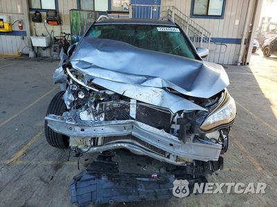 Piąte zdjęcie samochodu w środku: 2017 SUBARU IMPREZA PREMIUM VIN:4S3GTAB63H3707276 - miniatura