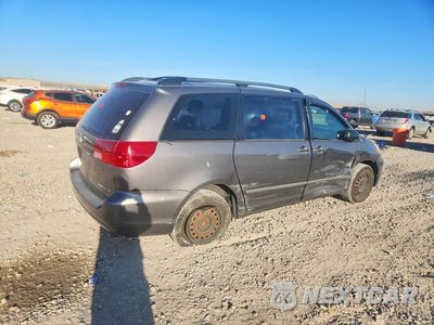 Trzecie zdjęcie samochodu z tyłu: 2004 TOYOTA /S/LE/XLE VIN:5TDZA23C44S000107 - miniatura