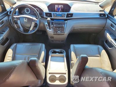 Zdjęcie 8 z 13 samochodu: 2011 HONDA ODYSSEY TOURING VIN:5FNRL5H99BB072981 - miniatura