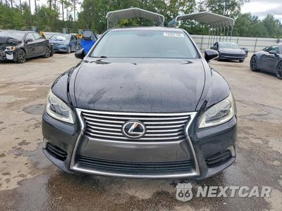 Piąte zdjęcie samochodu w środku: 2015 LEXUS LS 460 VIN:JTHBL5EF1F5133645 - miniatura