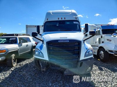 Piąte zdjęcie samochodu w środku: 2020 FREIGHTLINER CASCADIA 126 SEMI TRUCK VIN:3AKJHHDR6LSLH3253 - miniatura