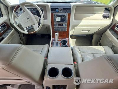 Zdjęcie 8 z 13 samochodu: 2012 LINCOLN NAVIGATOR VIN:5LMJJ2H5XCEL00383 - miniatura