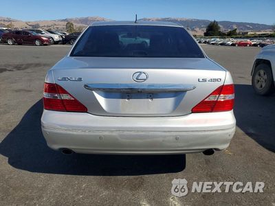 Zdjęcie 6 z 12 samochodu: 2004 LEXUS LS 430 VIN:JTHBN36F440132125 - miniatura