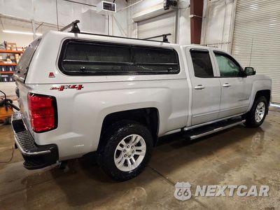Trzecie zdjęcie samochodu z tyłu: 2019 CHEVROLET SILVERADO LD K1500 LT VIN:2GCVKPEC7K1137360 - miniatura
