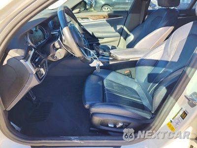 Zdjęcie 7 z 12 samochodu: 2017 BMW 540 I VIN:WBAJE5C36HG915105 - miniatura