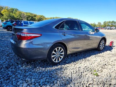 Trzecie zdjęcie samochodu z tyłu: 2017 TOYOTA CAMRY XLE VIN:4T1BF1FK5HU637424 - miniatura