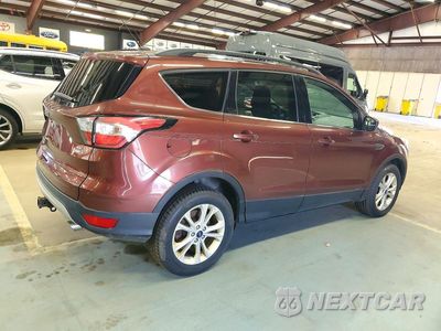 Trzecie zdjęcie samochodu z tyłu: 2018 FORD ESCAPE SE VIN:1FMCU9GD7JUB63846 - miniatura