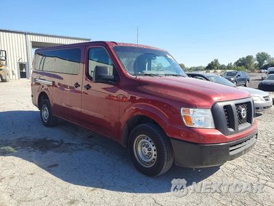 Czwarte zdjęcie samochodu z boku: 2016 NISSAN NV 3500 HD S VIN:5BZBF0AA0GN853395 - miniatura