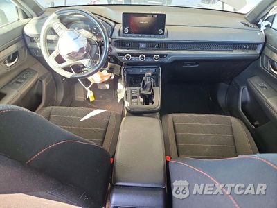 Zdjęcie 8 z 12 samochodu: 2023 HONDA CR-V SPORT VIN:2HKRS5H57PH704921 - miniatura